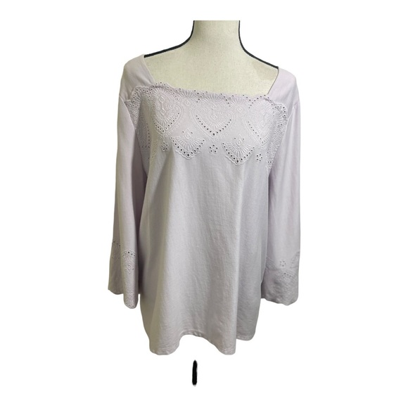 J.Jill womens square neck with eyelet embroidery. Blouse Light purple.Large - Picture 9 of 10